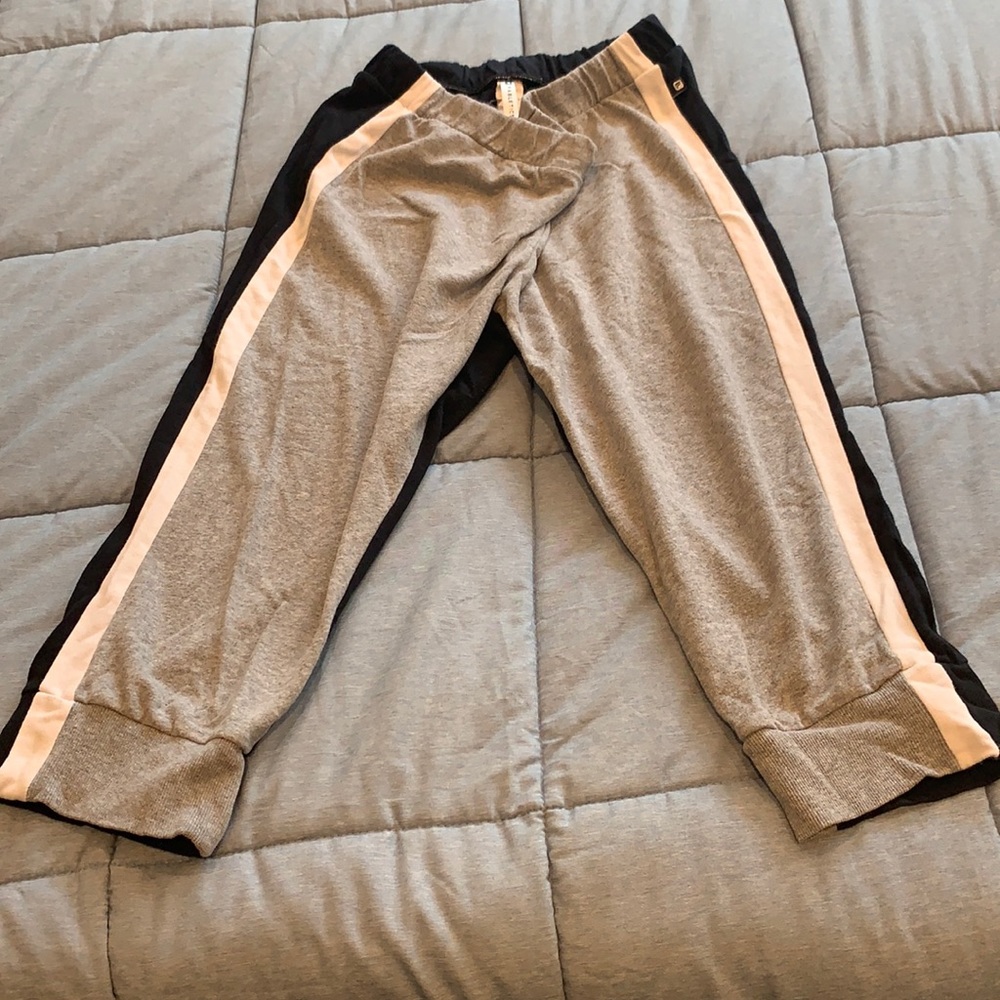 Fabletics Two-Tone Terry Crop Jogger Sweatpants
